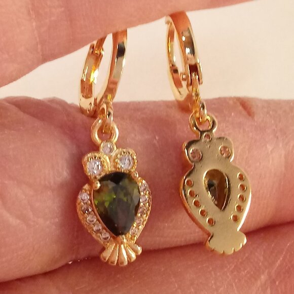 18K Yellow Gold Filled Owl Peridot Green Diamond Zircon Dangle Earrings Gorgeous - Picture 4 of 4